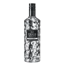 Three Sixty vodka (0,7L / 37,5%)