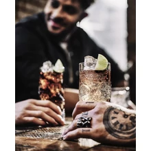 Kraken Black Spiced rum DRS (1L / 40%)