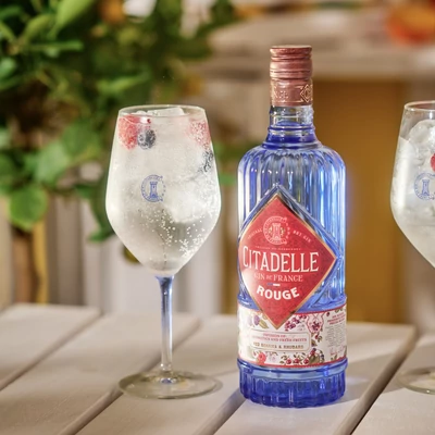 Citadelle Rouge gin DRS (0,7L / 41,7%)