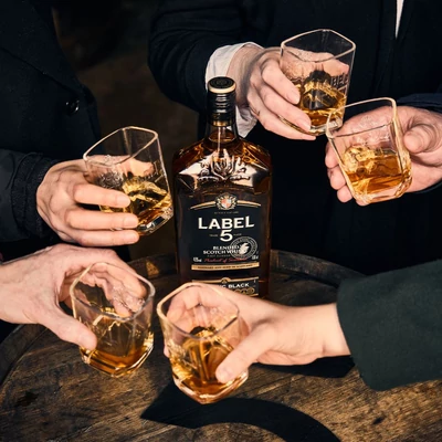 Label 5 Classic Blended whisky DRS (0,5L / 40%)