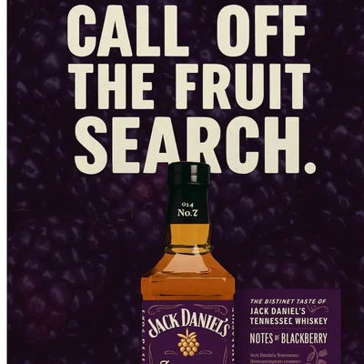 Jack Daniel's Blackberry whiskeylikőr DRS (0,7L / 35%)