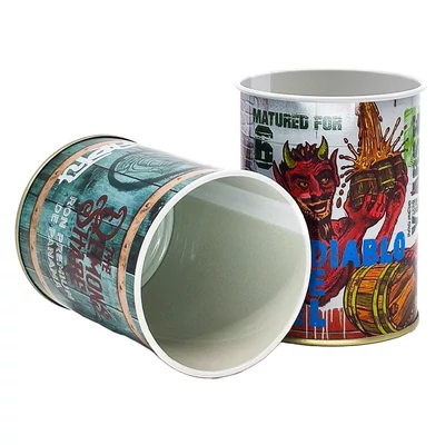 The Demons Share 6 éves rum ajándékcsomag két alumínium pohárral DRS (0,7L / 40%)