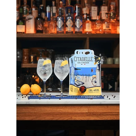 Citadelle La Poche gin (2,8L / 44%)