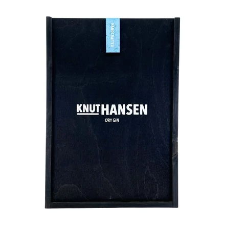 Knut Hansen Dry gin fa díszdobozban 2 pohárral (0,5L / 42%)