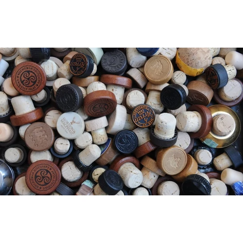 Meddig tartható el a whisky a palackban?