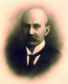 Daniel E. Williams